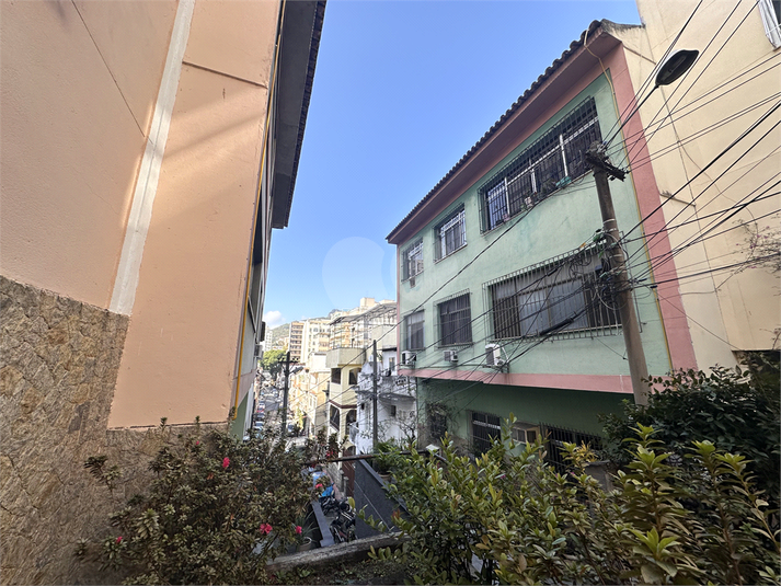 Foto REO1119566