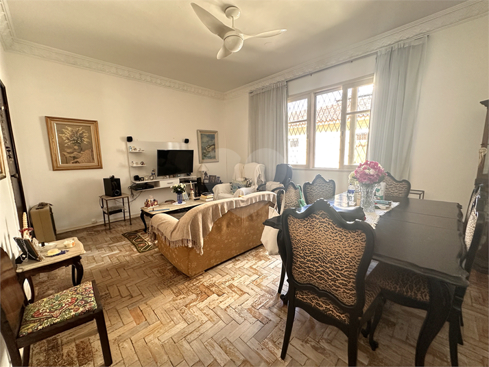 Foto REO1119566
