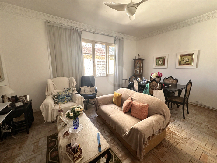 Foto REO1119566