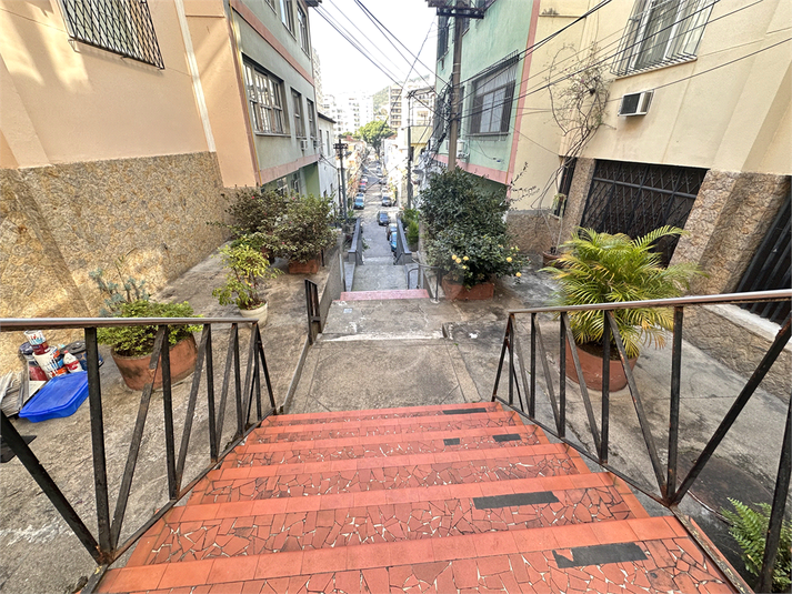 Foto REO1119566