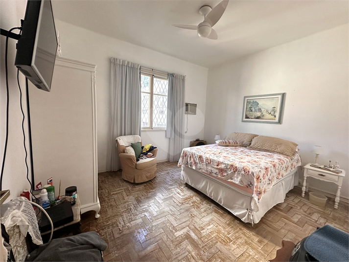 Foto REO1119566