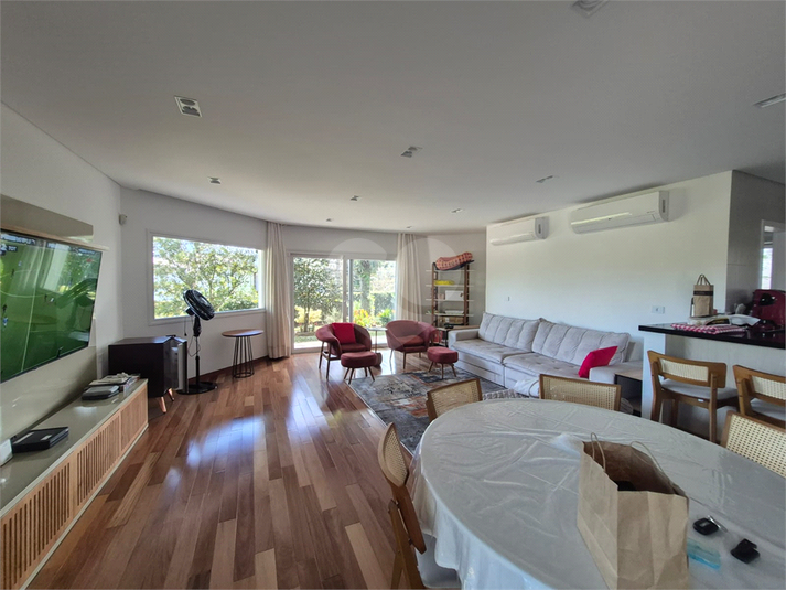 Foto REO1119569