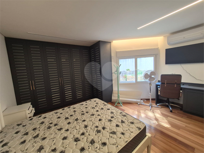Foto REO1119569