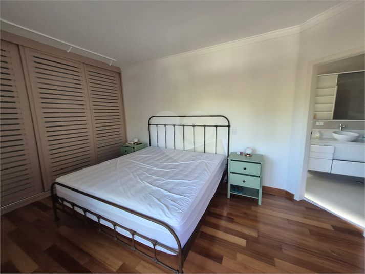 Foto REO1119569