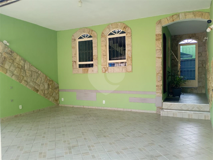 Foto REO1119574