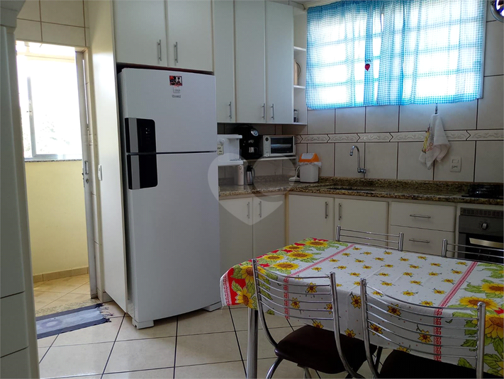 Foto REO1119574