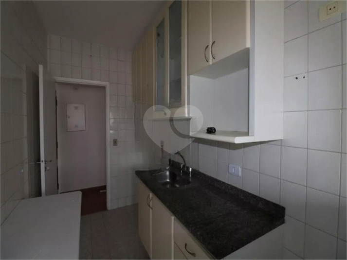Foto REO1119585