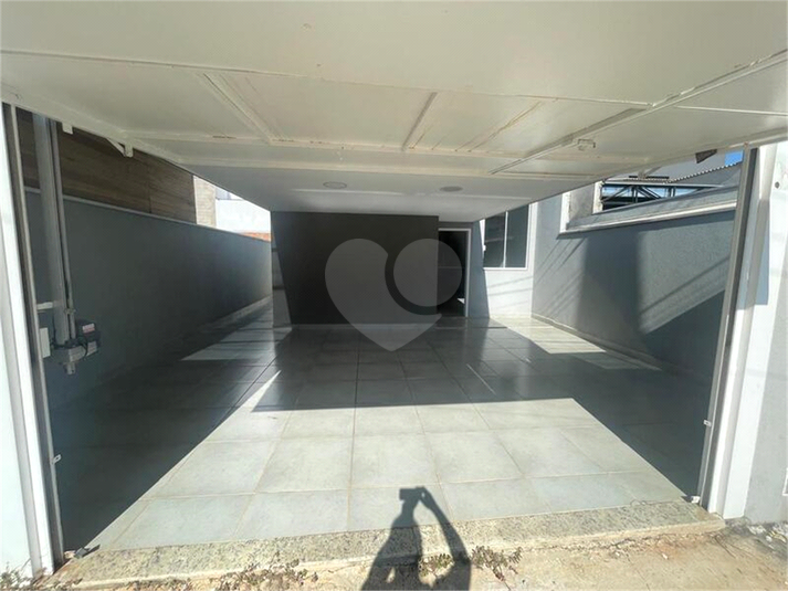 Foto REO1119591