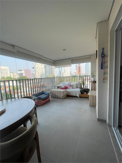 Foto REO1119592