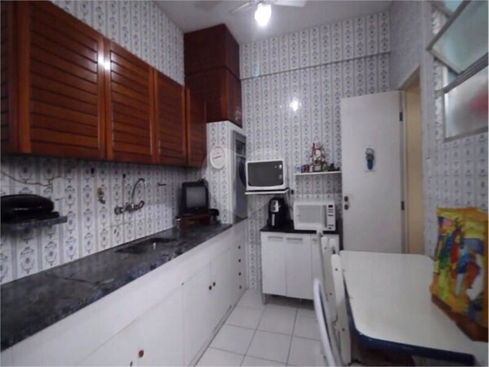 Foto REO1119611