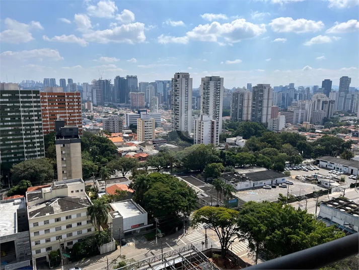 Foto REO1119629