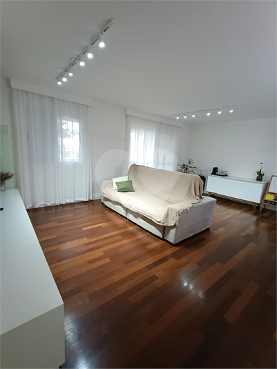 Foto REO1119634