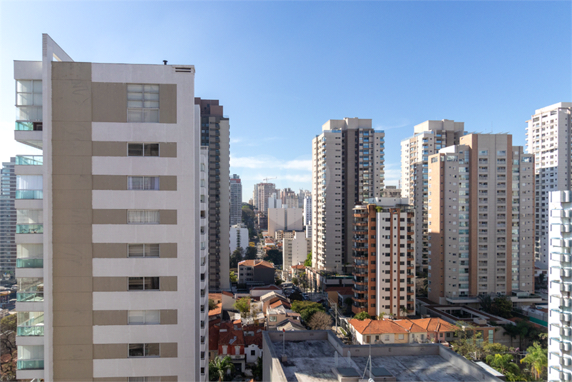 Foto REO1119684