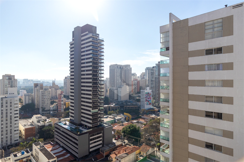 Foto REO1119684