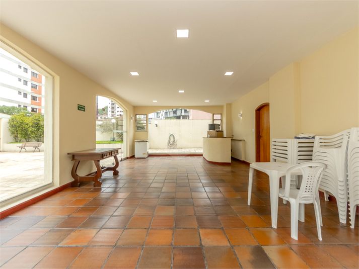 Foto REO1119686