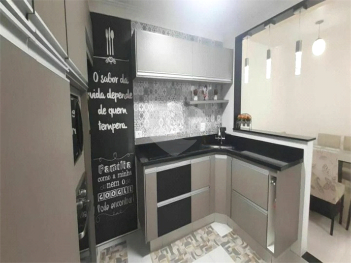 Foto REO1119690