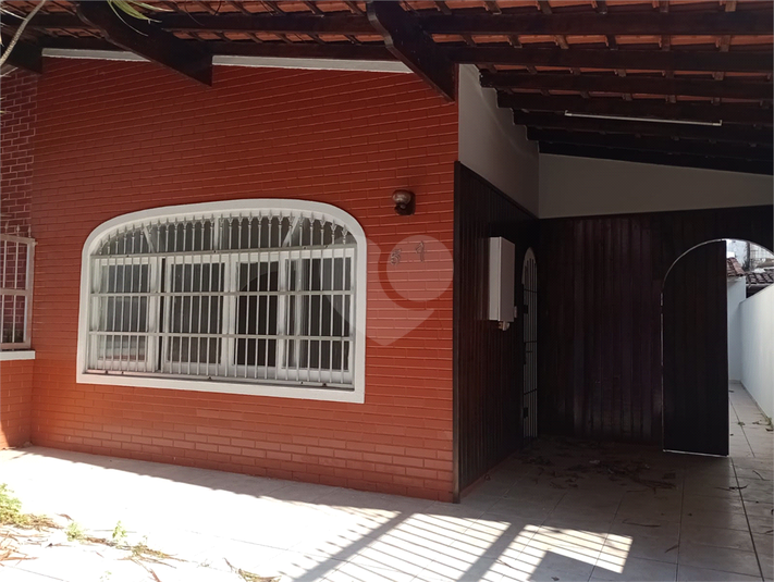 Foto REO1119711