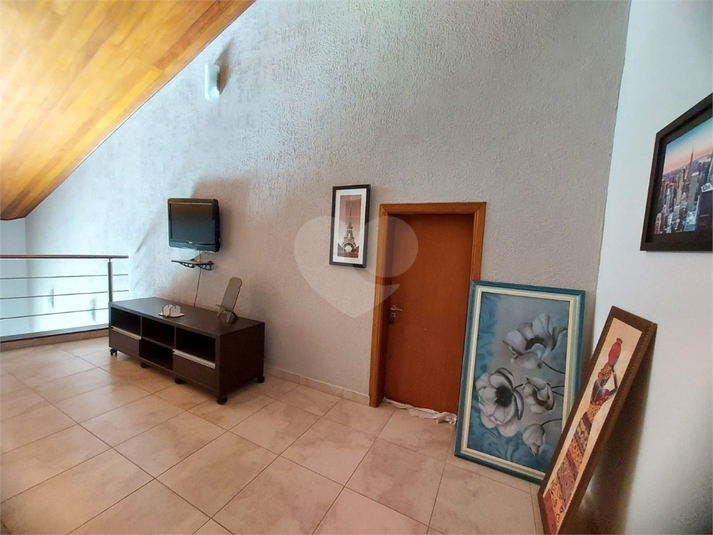 Foto REO1119721