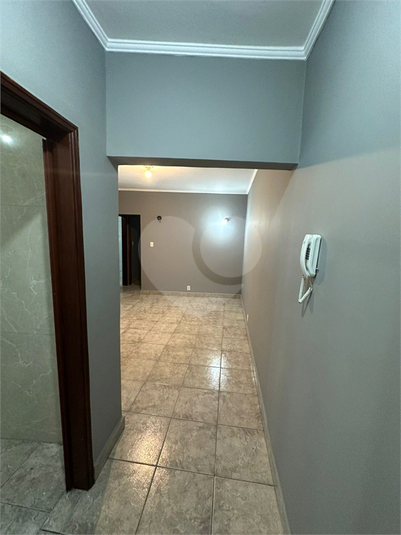 Foto REO1119724