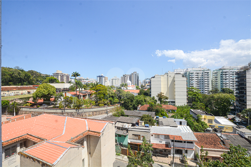 Foto REO1119729