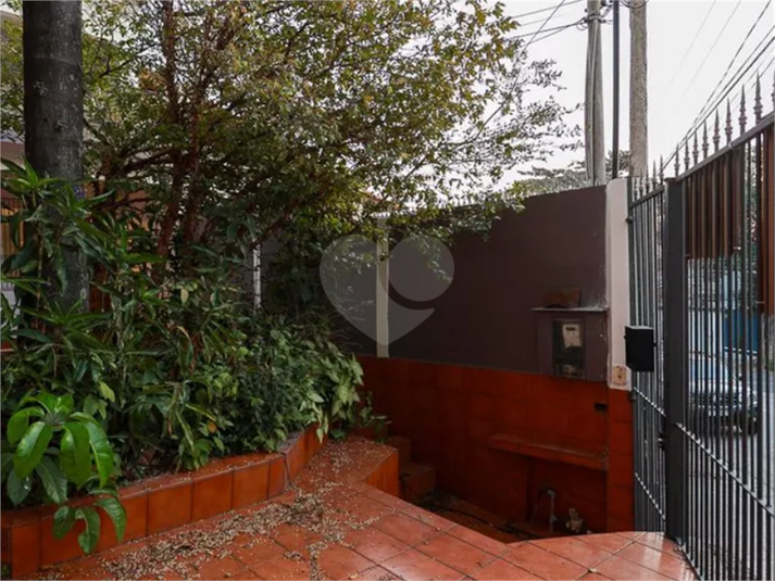 Foto REO1119730