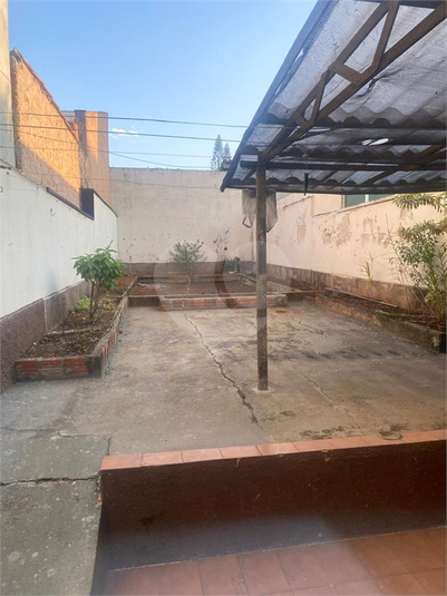 Foto REO1119747