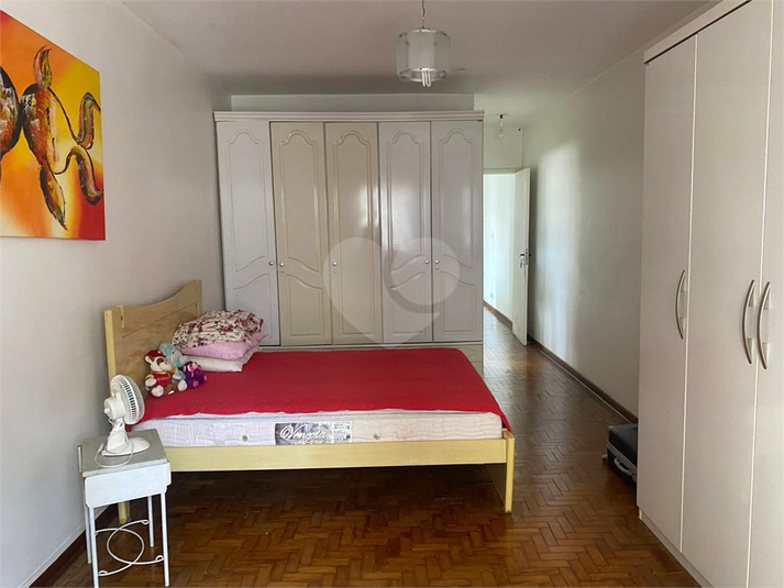 Foto REO1119747