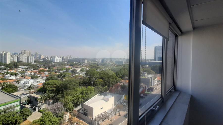 Foto REO1119752