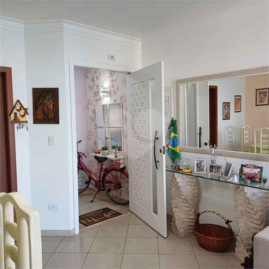 Foto REO1119761