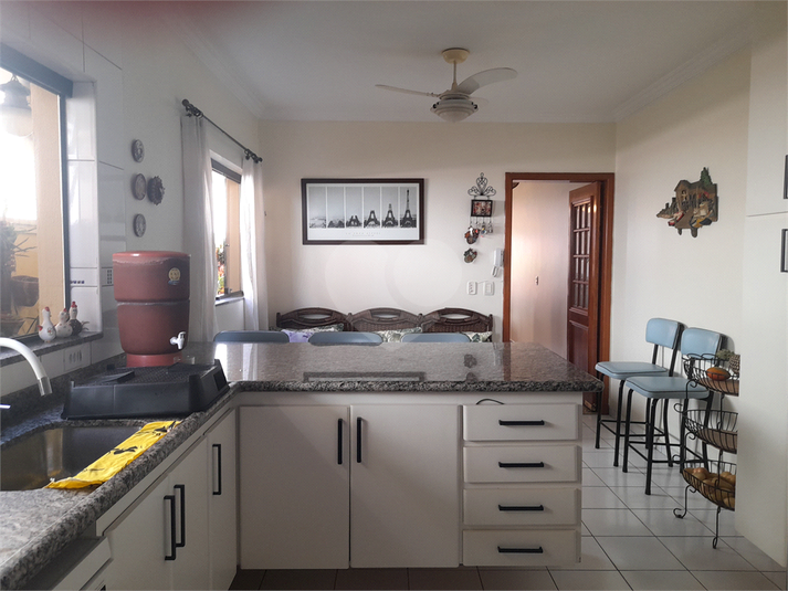 Foto REO1119803