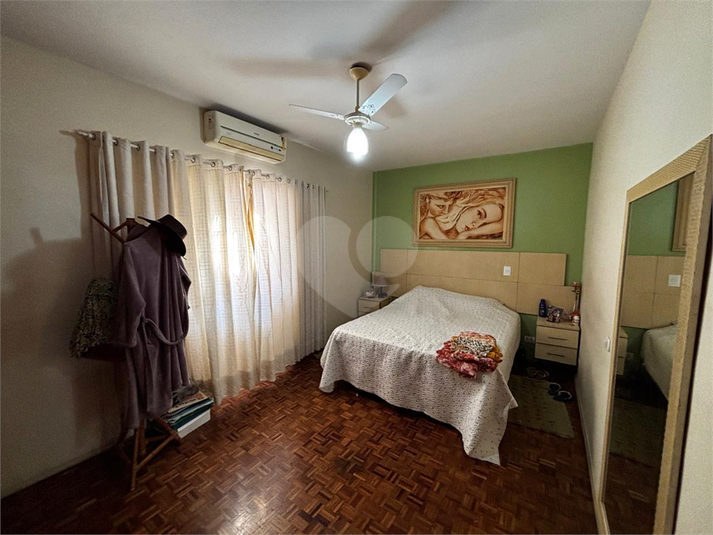 Foto REO1119820