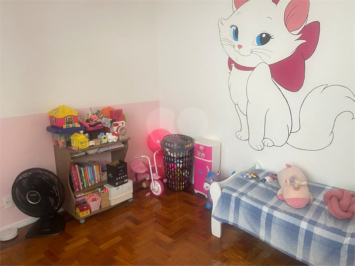 Foto REO1119860