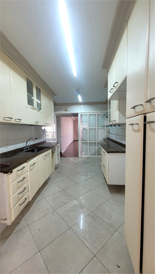 Foto REO1119862