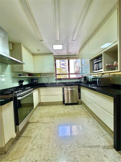 Foto REO1119868