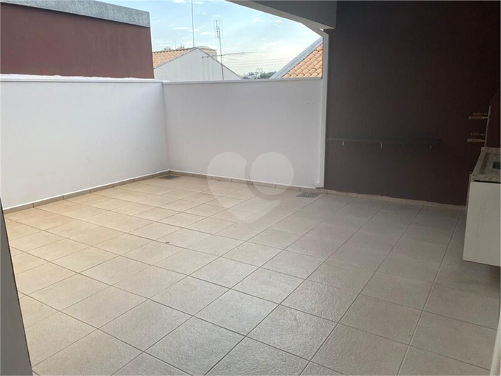 Foto REO1119869