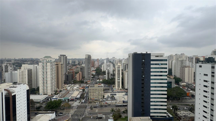Foto REO1119917