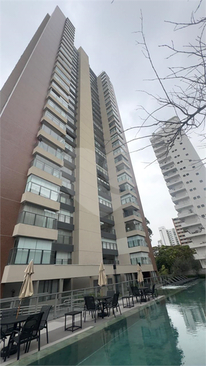 Foto REO1119917