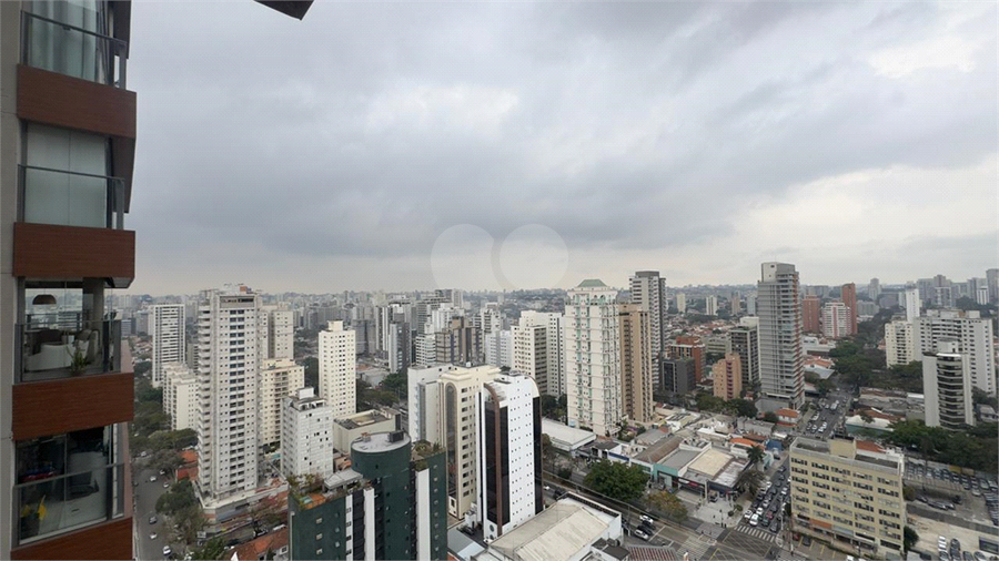 Foto REO1119917