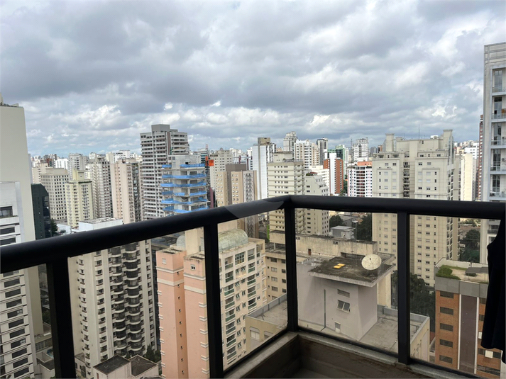 Foto REO1119918