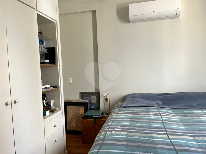Foto REO1119918