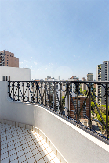 Foto REO1120011