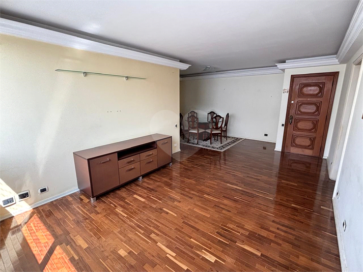 Foto REO1120011