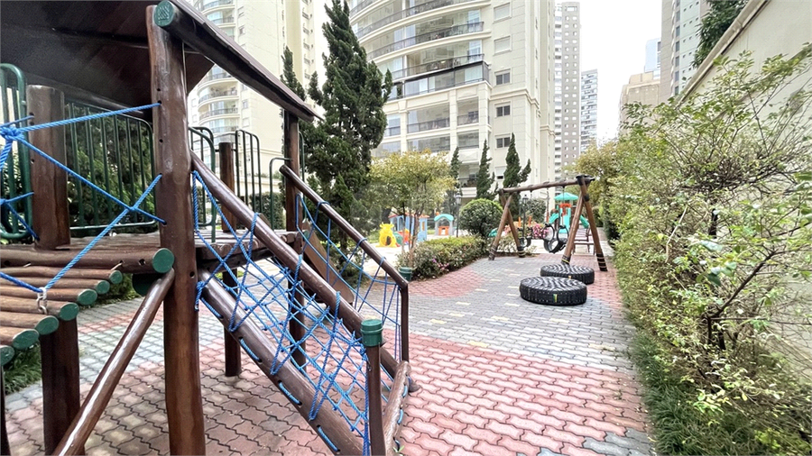 Foto REO1120028