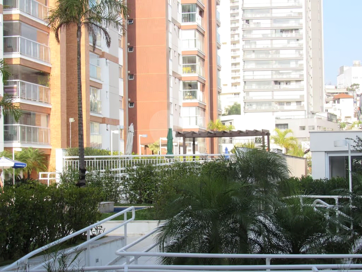 Foto REO1120040