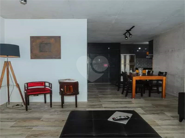Foto REO1120045