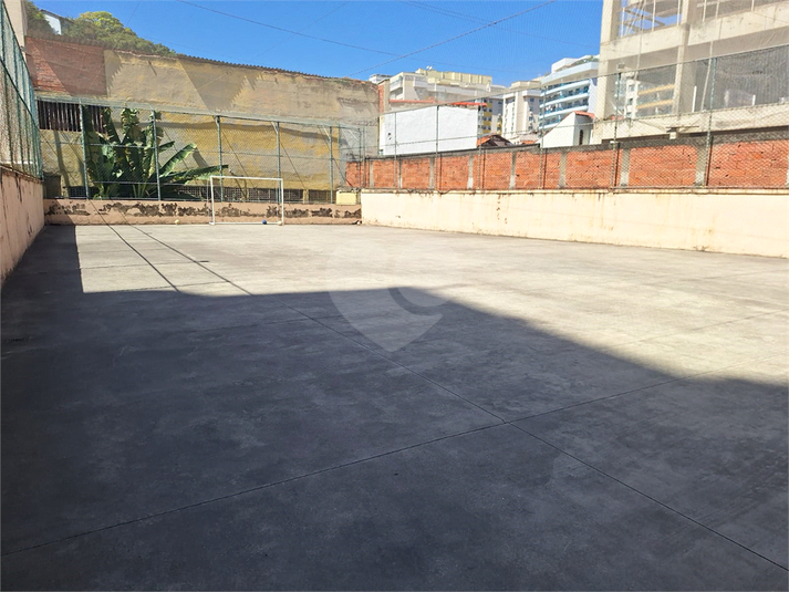 Foto REO1120180