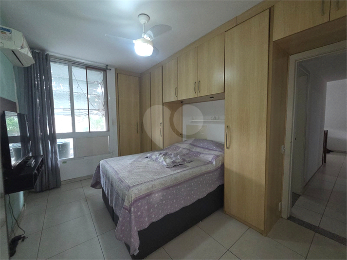 Foto REO1120180
