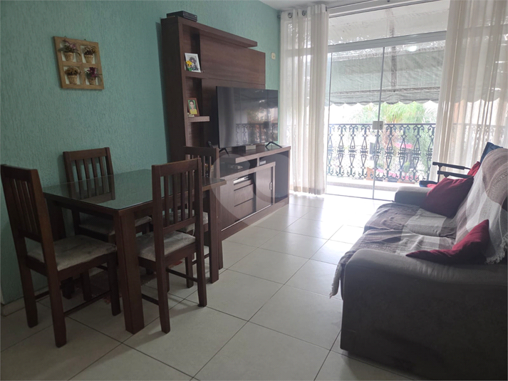 Foto REO1120180