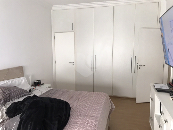 Foto REO1120182