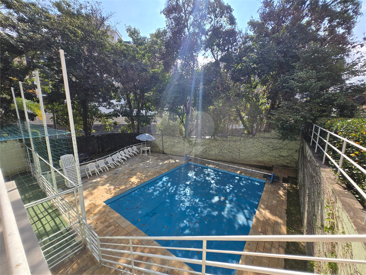 Foto REO1120190